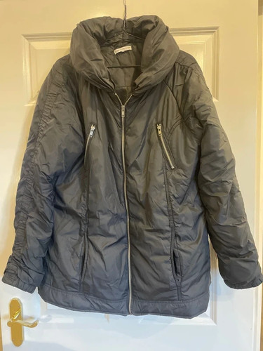 Store twenty one black puffer - store,