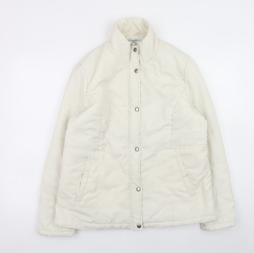 Store twenty one - one, ivory